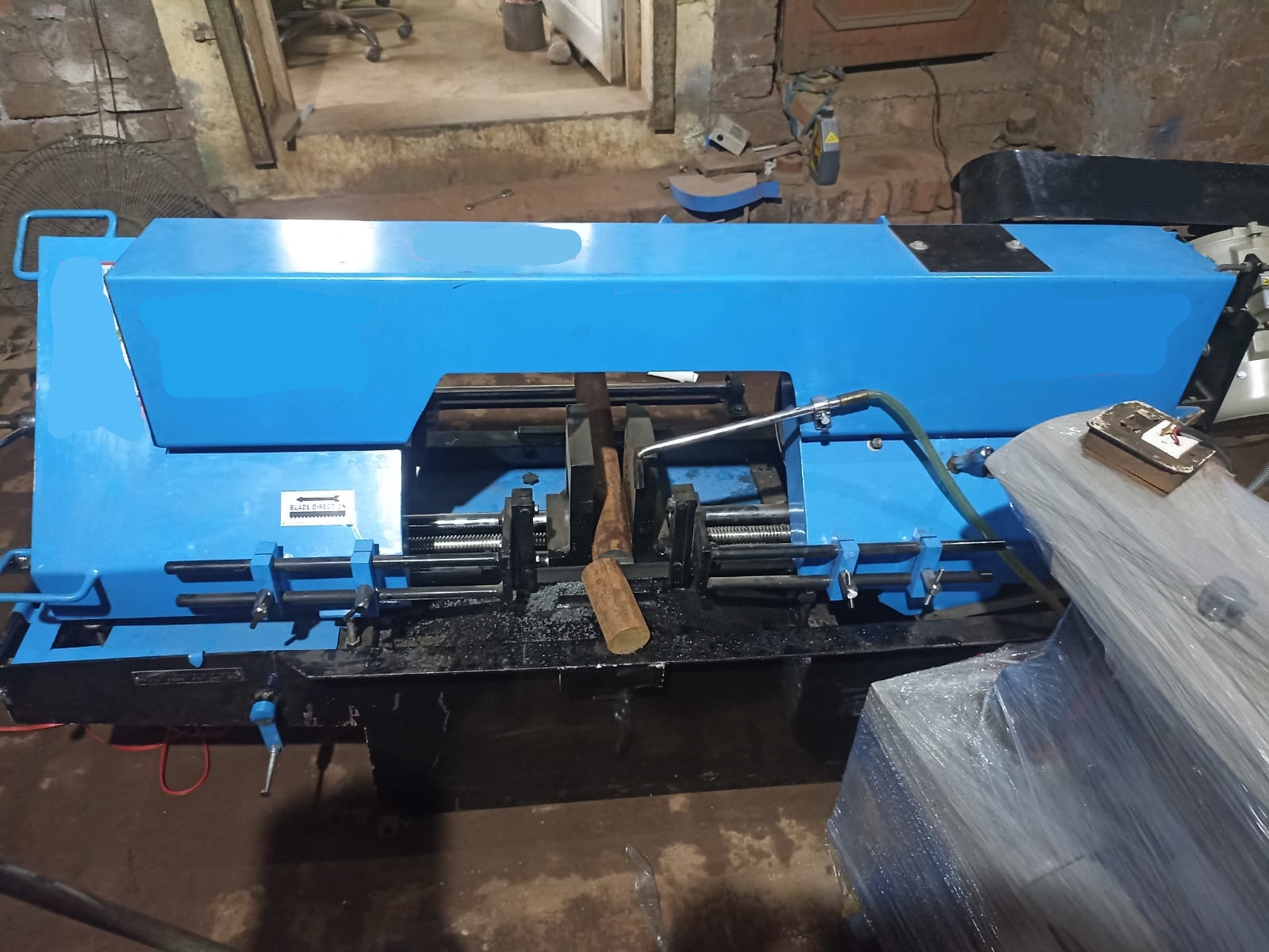 Band Saw Machine